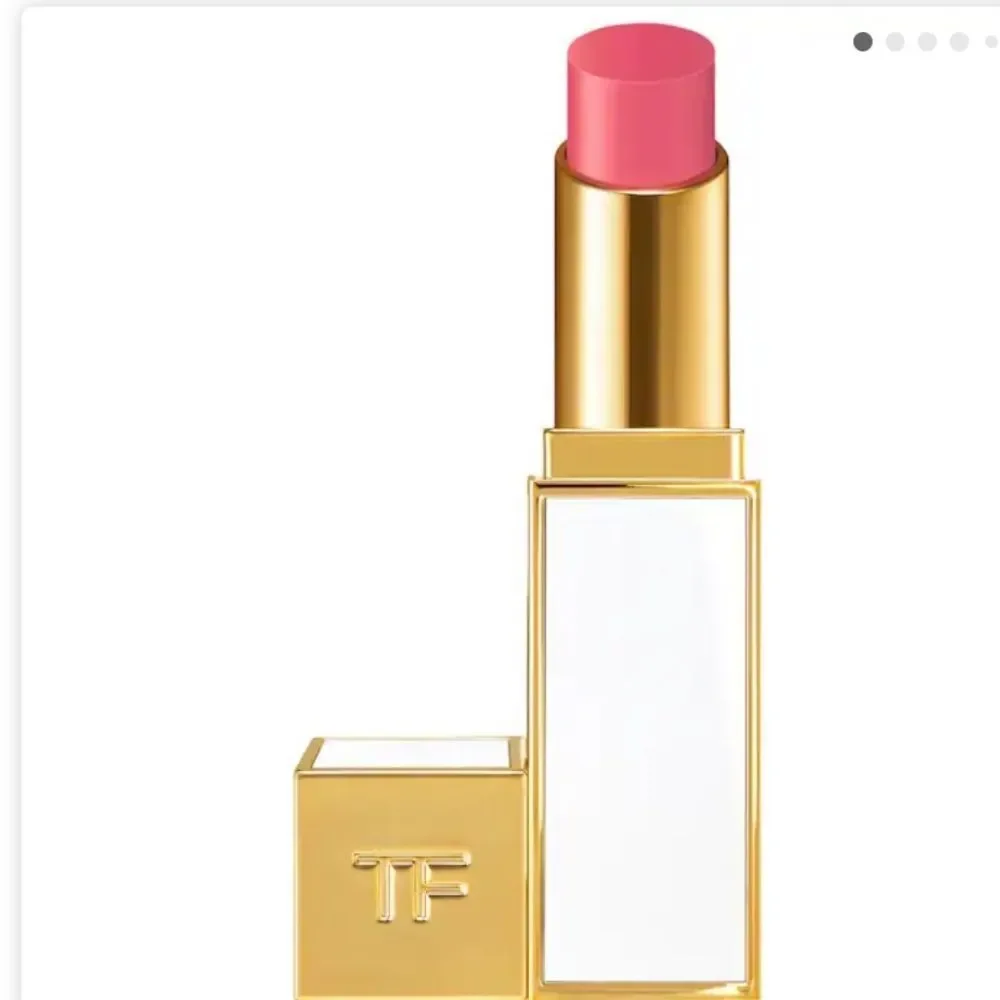 TOM FORD Ultra Shine Lipstick Color with Glossy Effect